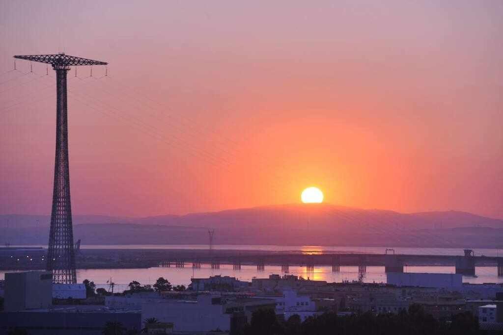 Atico Apartamento Loft Playa Victoria 카디스 외부 사진