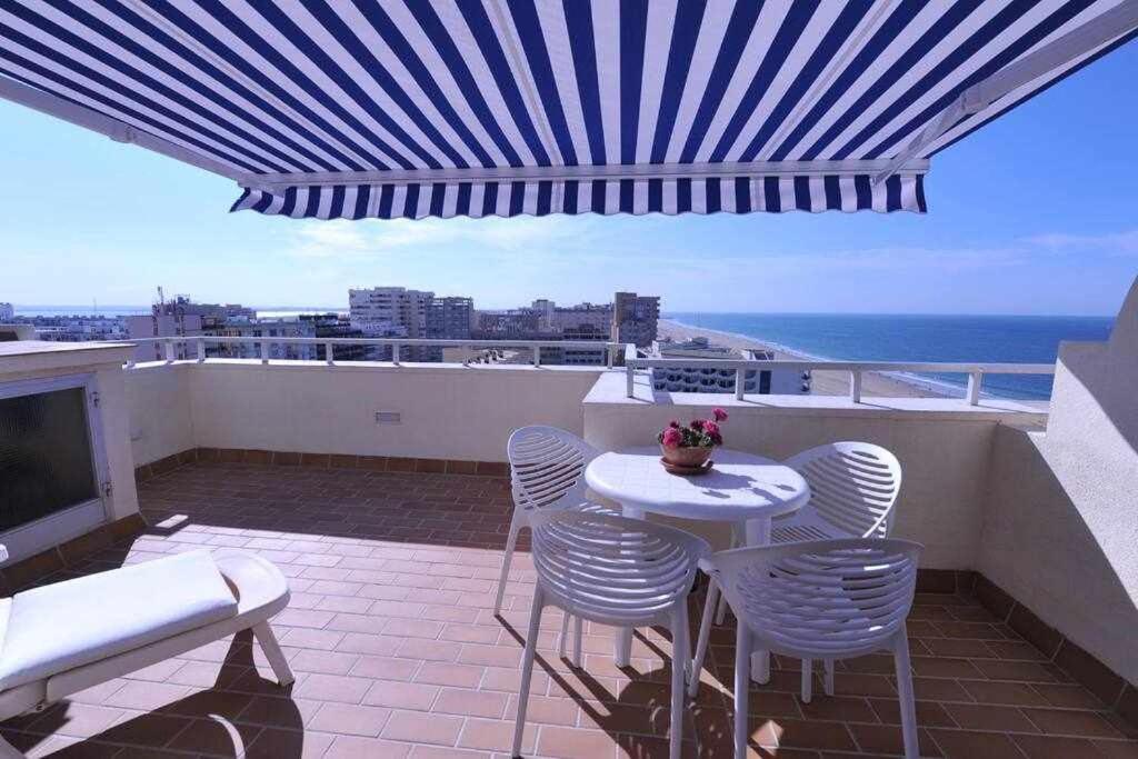 Atico Apartamento Loft Playa Victoria 카디스 외부 사진