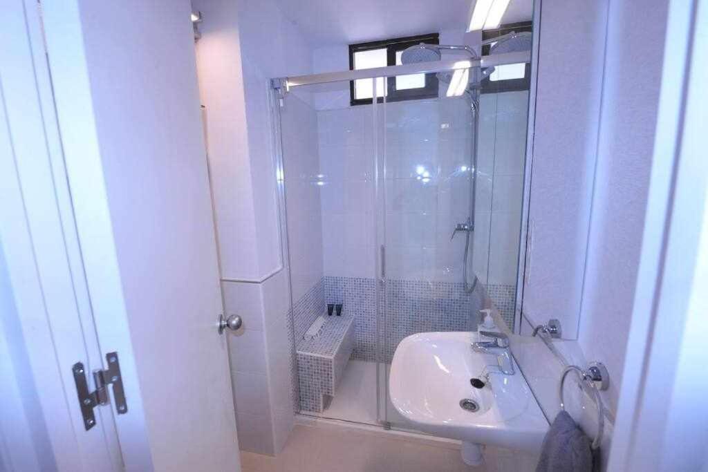 Atico Apartamento Loft Playa Victoria 카디스 외부 사진